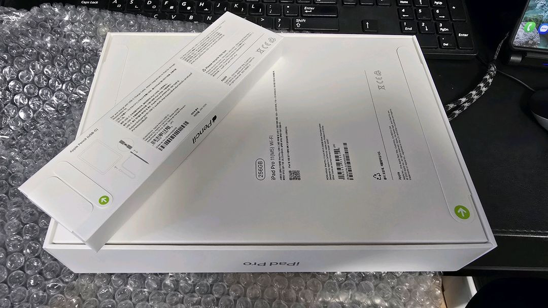 [미개봉] iPad Pro 11인치 M5 Wi-Fi 256GB+ 펜슬2 이미지