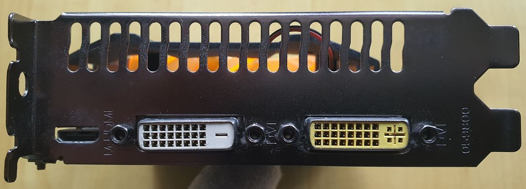 [고장 부품용] Zotac GTX-750 GDDR5 1GB 팝니다 이미지