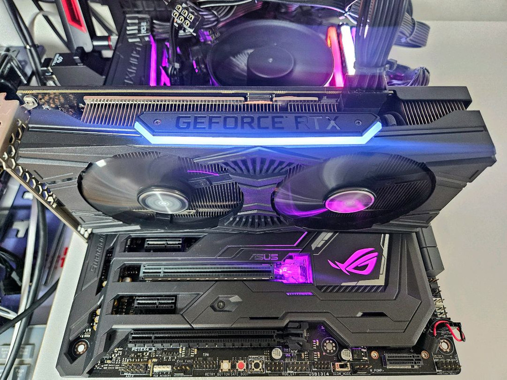 이엠텍 지포스 RTX 2060 STORM X Dual OC D6 6GB 이미지