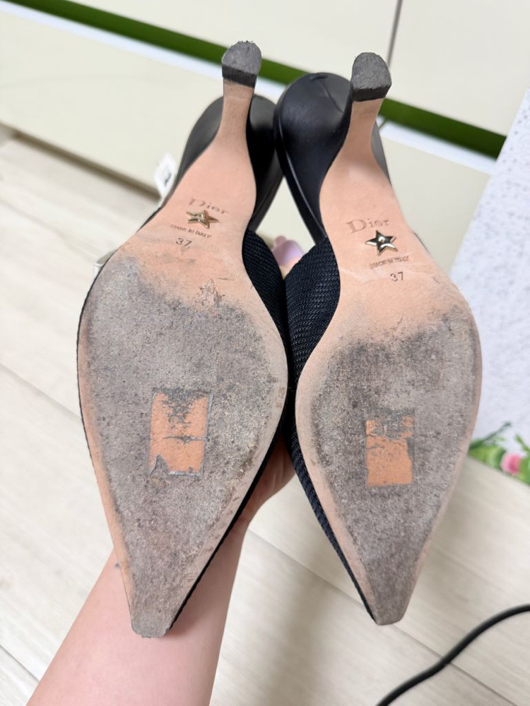 디올 슬링백 힐 이미지