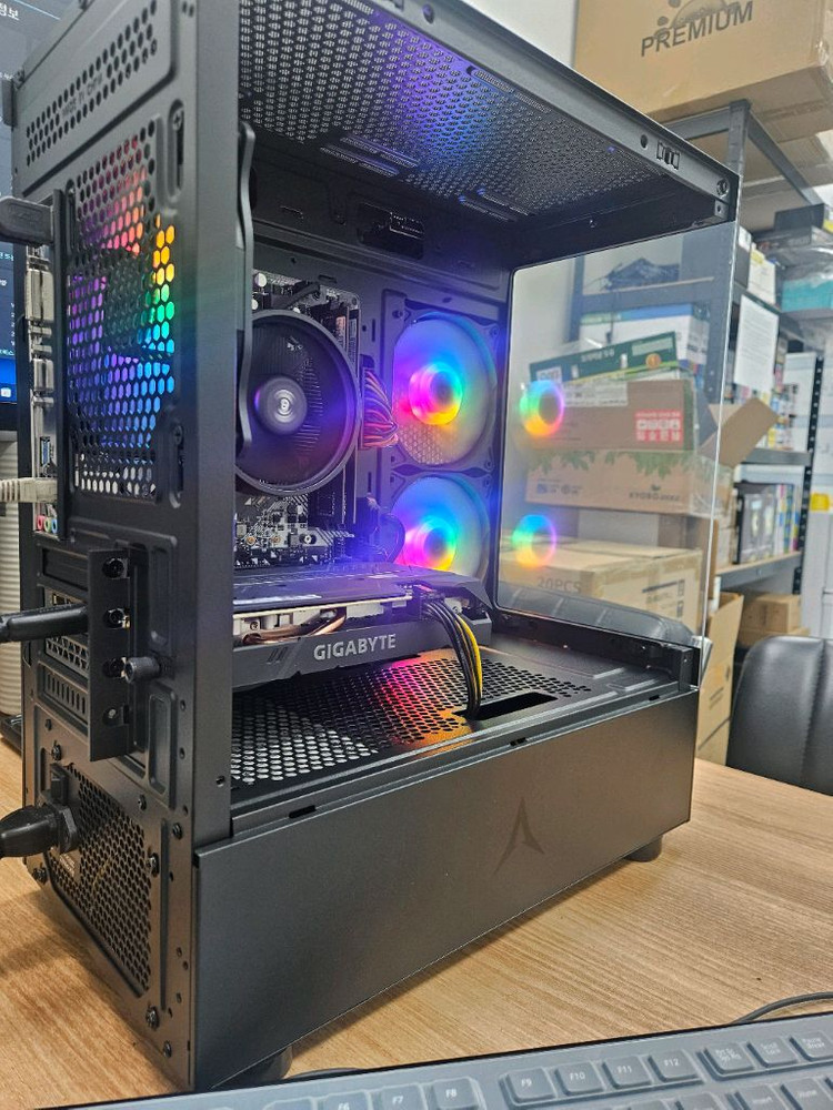 라이젠5 3600 GTX 1660슈퍼 데스크탑 팝니다 이미지