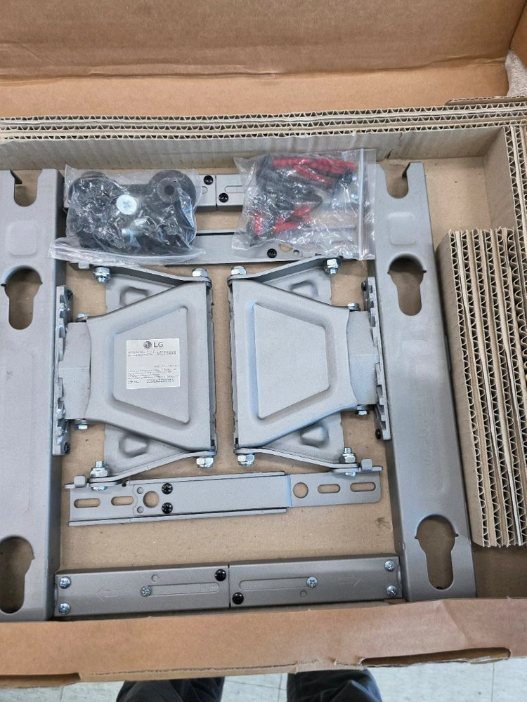 Model Number: OLW480A / OLW480AC 벽부형 TV 설치대 이미지