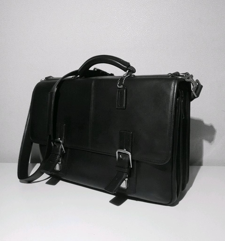 COACH 코치 소가죽 크로스 서류가방 이미지