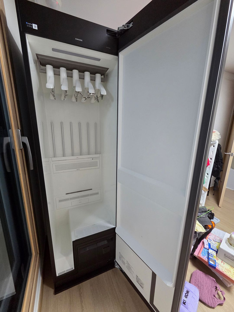 삼성전자 BESPOKE 에어드레서 대용량 9벌 크리스탈미러 판매합니다 이미지