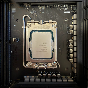 i7-13700k 이미지