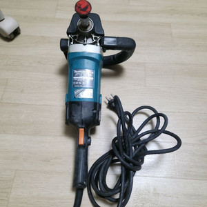 마끼다 9237CB 180mm 광택기 이미지