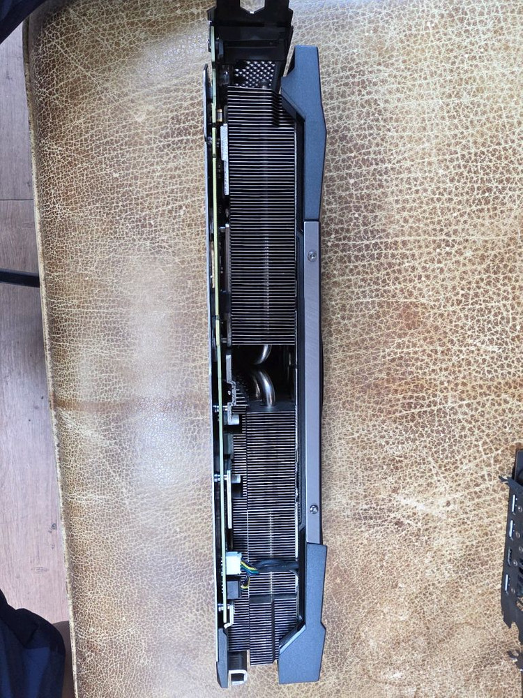 MSI SUPRIM 3080 10GB 이미지