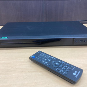 LG DVD 플레이어어 리모컨포함 DP522 이미지