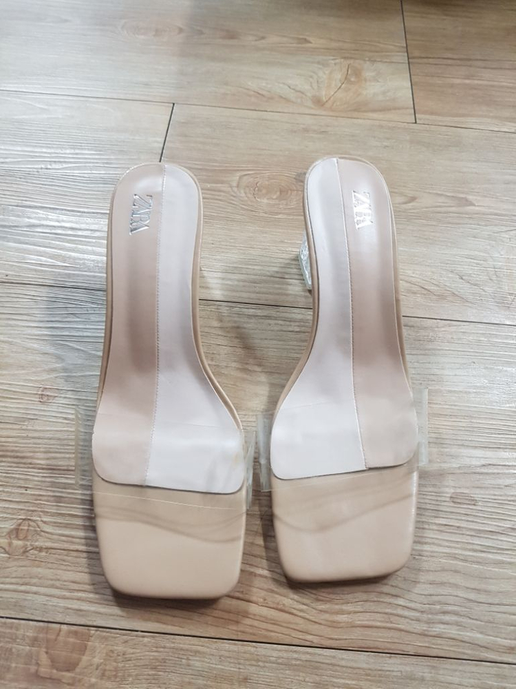 자라 뮬 이미지