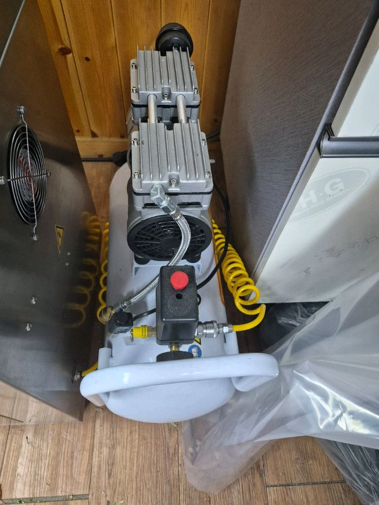진공 스킨 포장기 콤팩트형 VSP-SK520 (반자동 1구) 선경엔지니어링 이미지