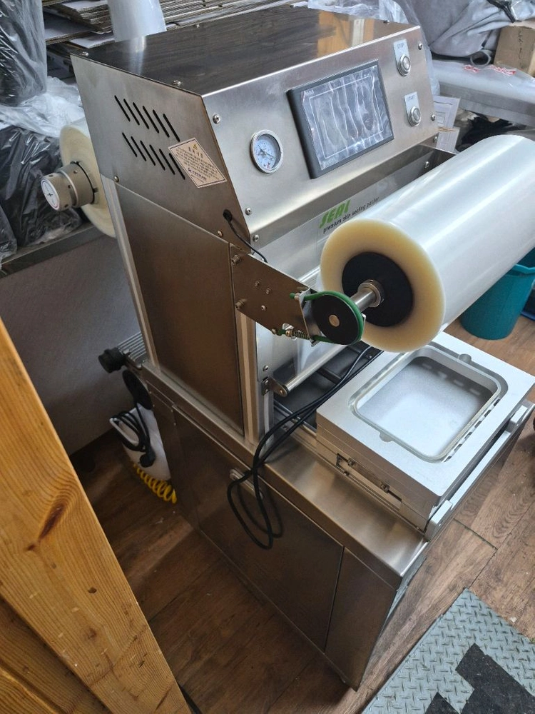진공 스킨 포장기 콤팩트형 VSP-SK520 (반자동 1구) 선경엔지니어링 이미지