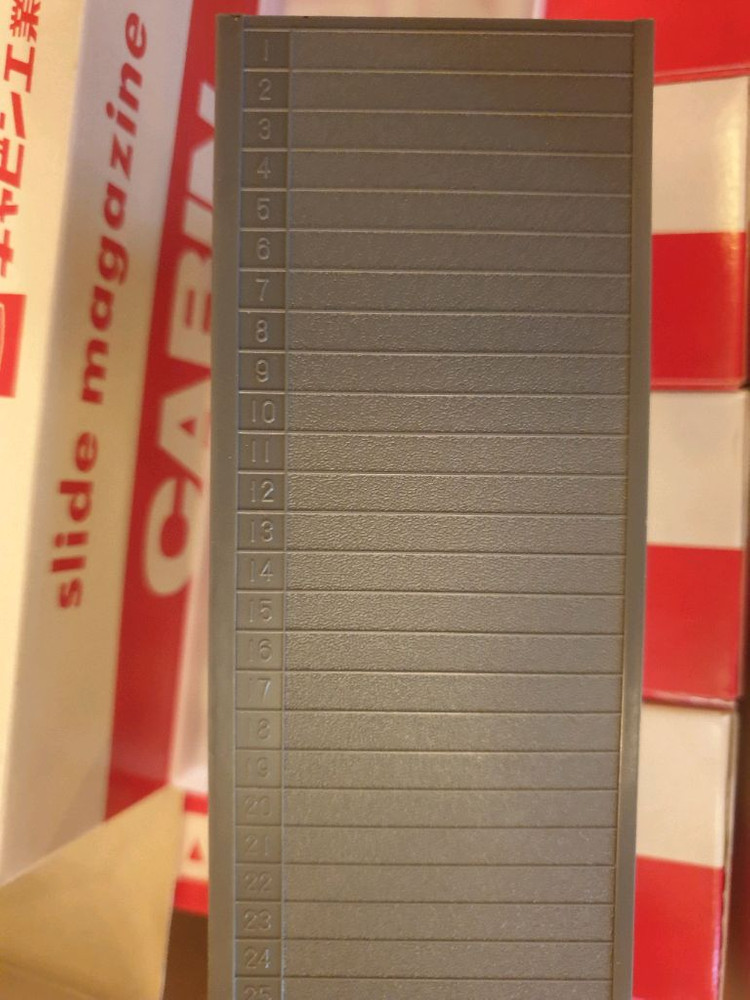 35mm 슬라이드필름 마운트 보관 케이스 CABIN(캐빈) 슬라이드 매거진 이미지