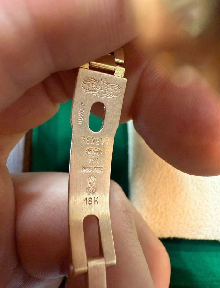로렉스 정품 전체오리지날 69178 텐포인트오리지날다이아 금통시계 26mm 보증서포함 새상품급 팝니다.!!! 이미지