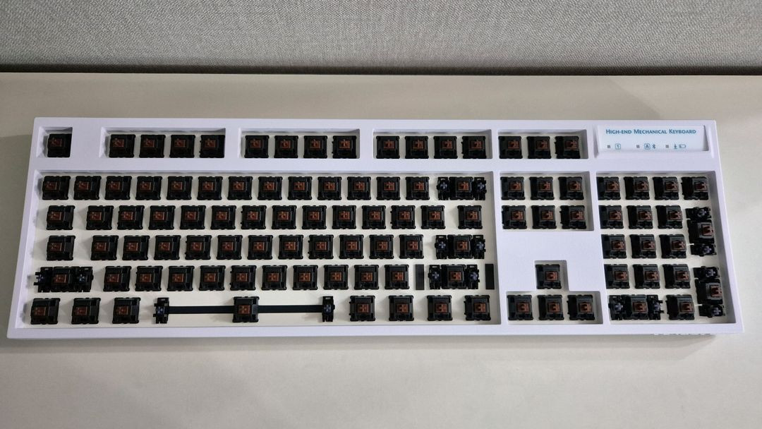 레오폴드 FC900RBT PD 밀크 터쿼이즈 갈축 본체 (키캡 제외) 이미지