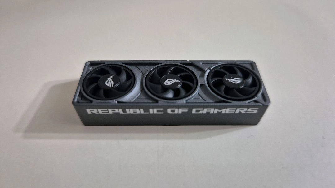 ASUS ROG RTX 5090 아스트랄 그래픽카드 키캡 이미지