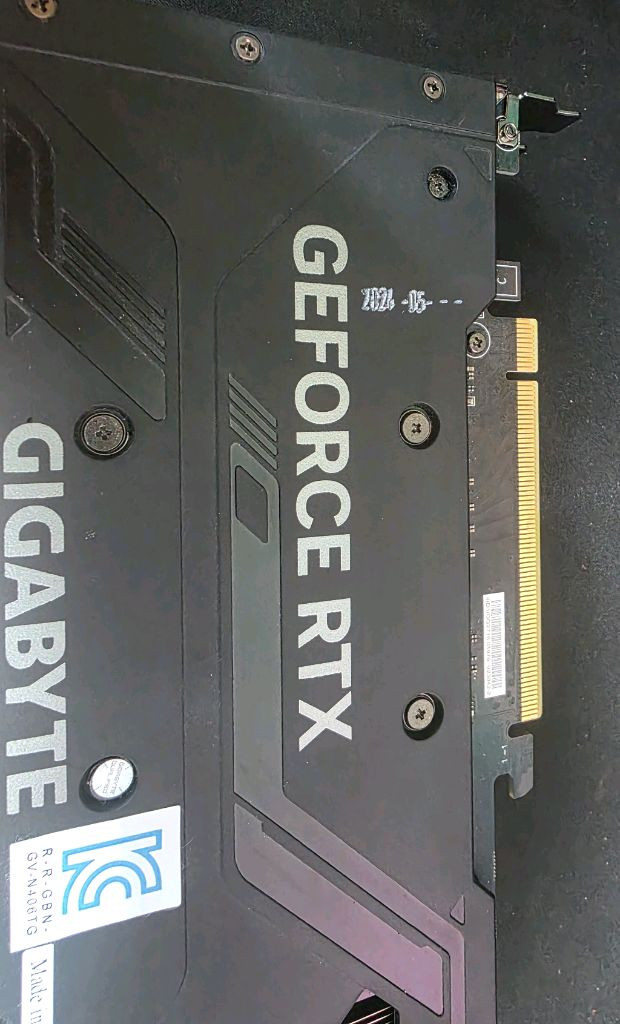 기가바이트 RTX 4060 Ti 윈드포스 이미지