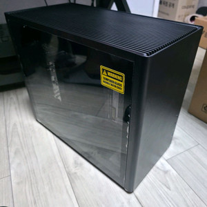 고사양 게이밍 컴퓨터 rtx 5060 이미지