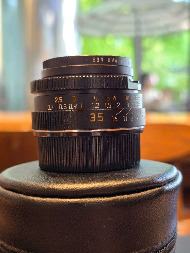 폴라 35mm 즈미크론 보케킹 라이카 주미룩스 녹티 이미지