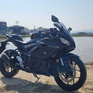 야마하 r3 23년식/1만대키로수/급매 이미지