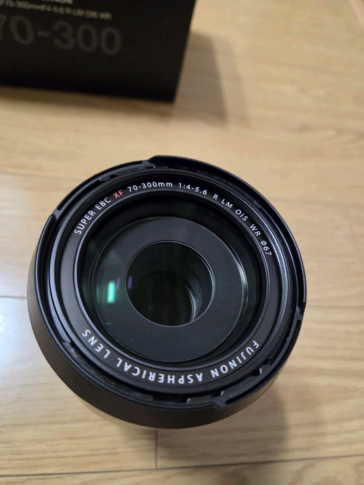 후지 XF 70-300 F4-5.6 R LM OIS WR 망원줌렌즈 이미지