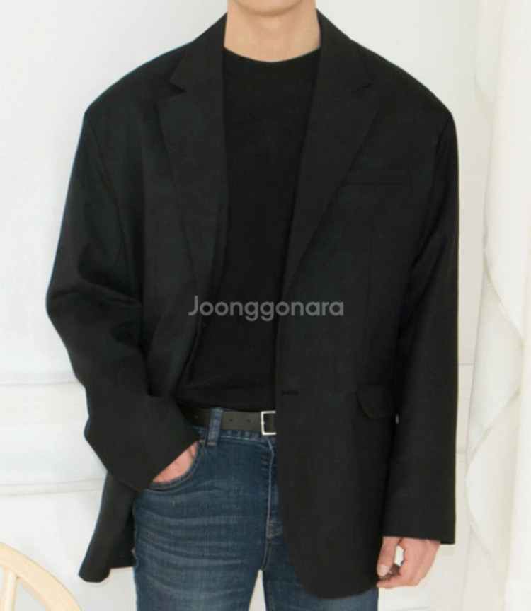 모디파이드 오버핏 블레이저 이미지