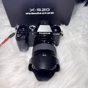 후지필름 X-S20 카메라 + XF16-50mm 렌즈