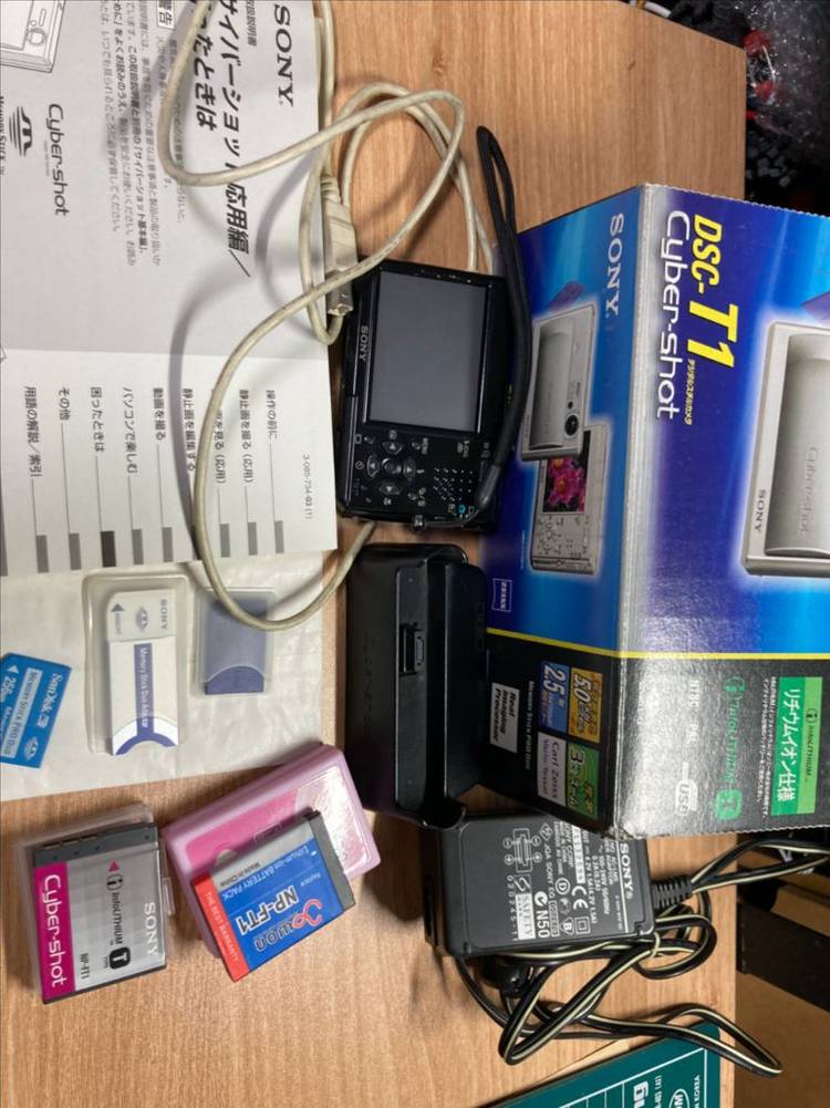 소니 사이버샷 DSC-T1 빈티지 디카 이미지