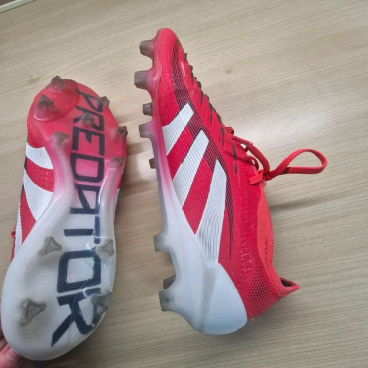 아디다스프레데터 20.1 FG 축구화 255mm 이미지
