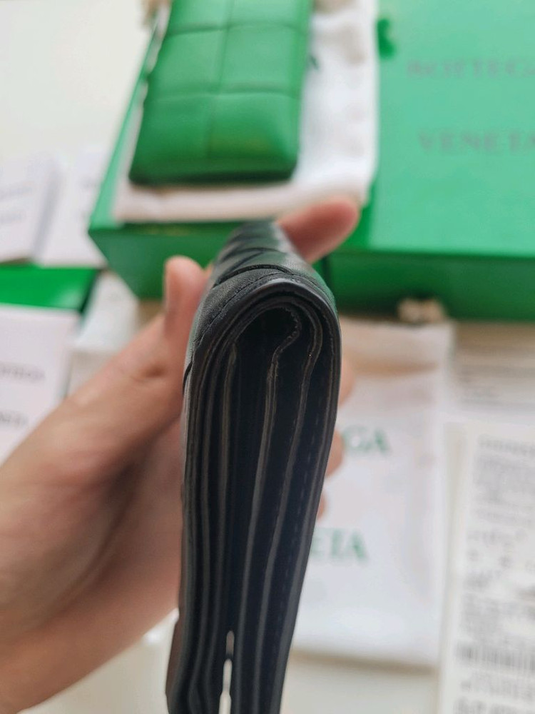 (풀구성) 보테가베네타 인트레치아토 반지갑 이미지