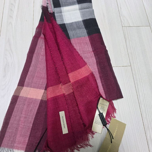 버버리 울 스카프 미사용 새제품 정품 운포 이미지