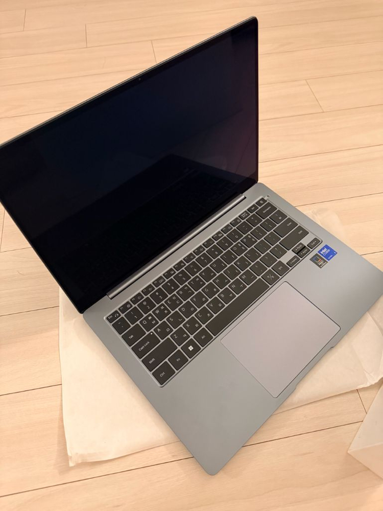 [미개봉][전원미사용]삼성 갤럭시북4 프로 14인치 Galaxy Book4 Pro NT940XGQ-A51AG 이미지