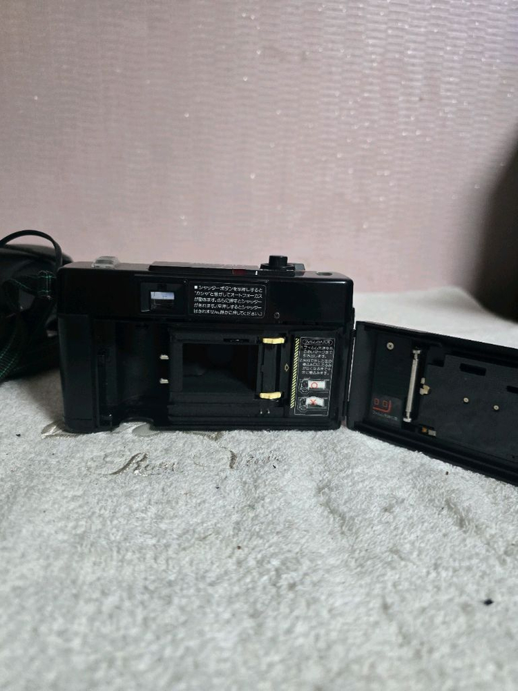 후지카 AUTO-7QD 블랙 필름 카메라 +케이스 이미지