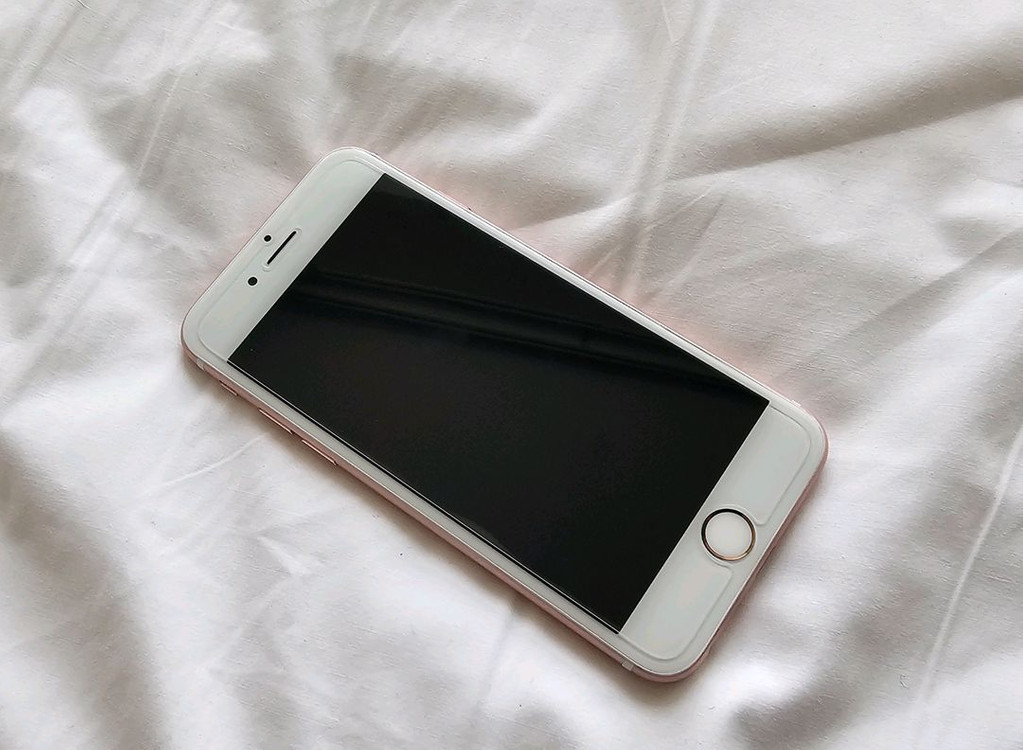 [순정정품] 아이폰6S 64GB 무음카메라 배터리신품 로즈골드 이미지