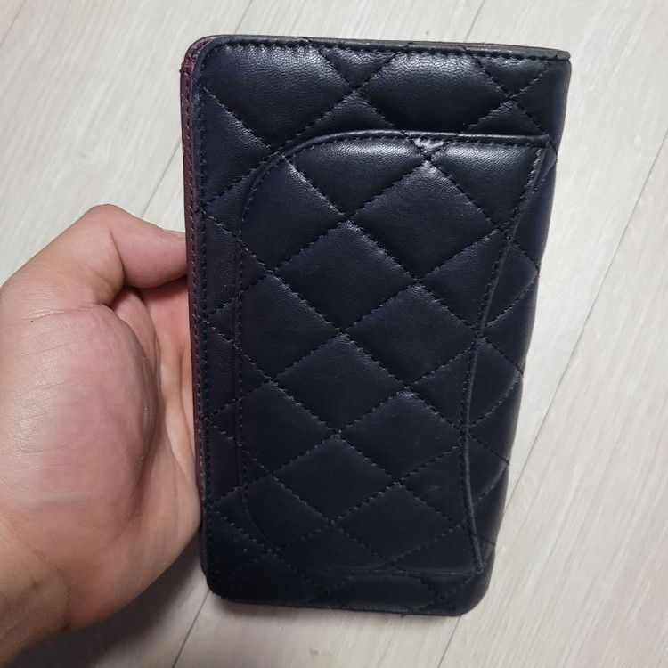 정품 샤넬 클래식 램스킨 장지갑 이미지