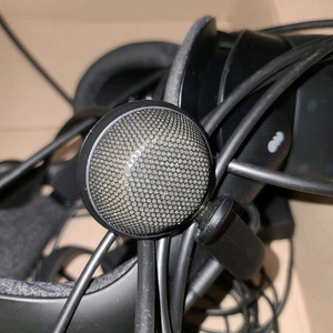 밸브 인덱스 hmd 머리 뚝 파손품 이미지