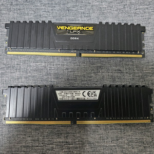 DDR4 RAM 커세어 VENGEANCE LPX 32GB 3600MHz KIT 판매합니다 이미지