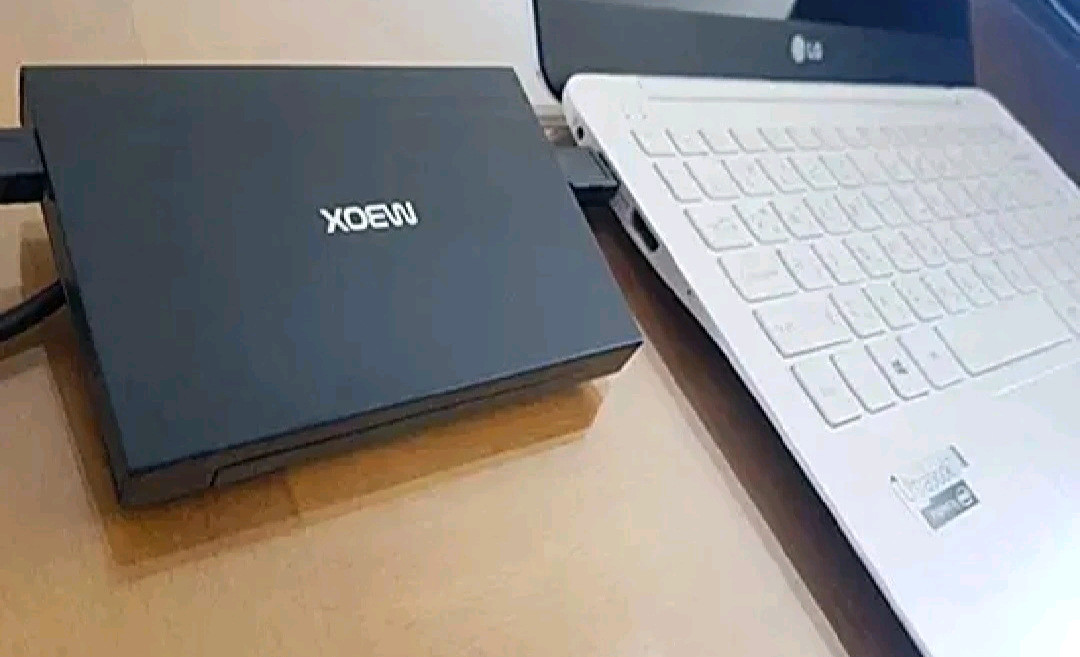 외장하드 대용량 미개봉 1TB USB 케이블포함 풀세트 이미지