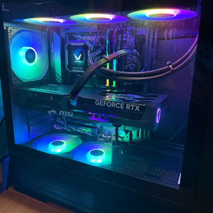 9800x3d rtx5080 본체 팔아요. 이미지