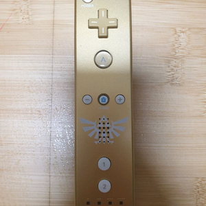 닌텐도 wii 젤다 25주년 기념 위모컨 이미지