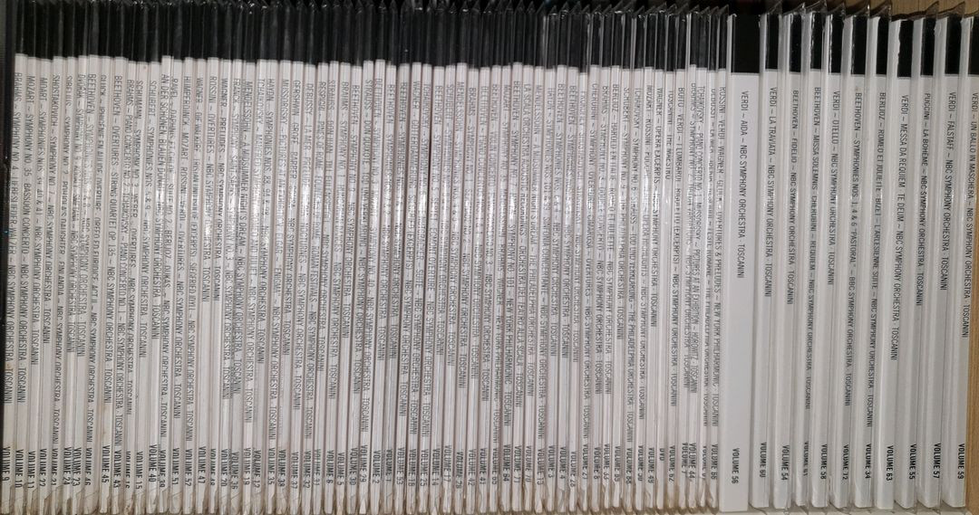 토스카니니 RCA 컬렉션 84CD 박스세트 이미지