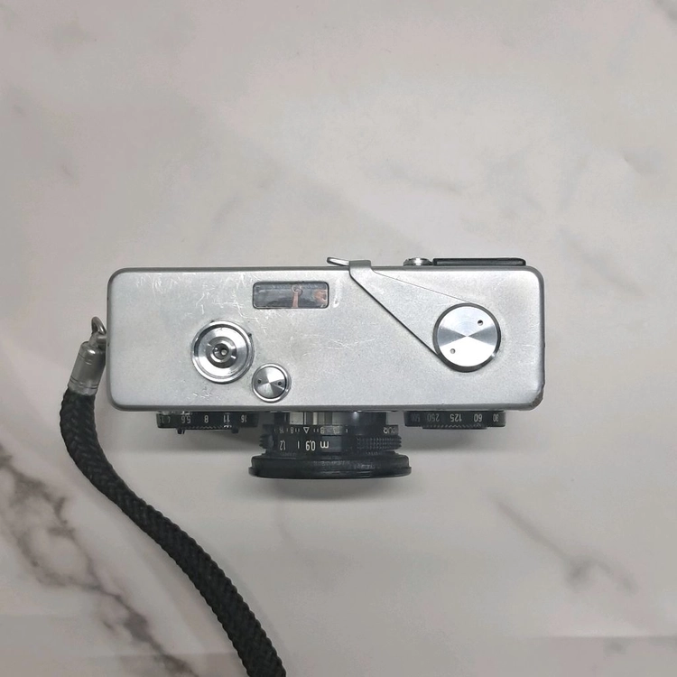 Rollei 롤라이 35 필름 카메라 실버 이미지