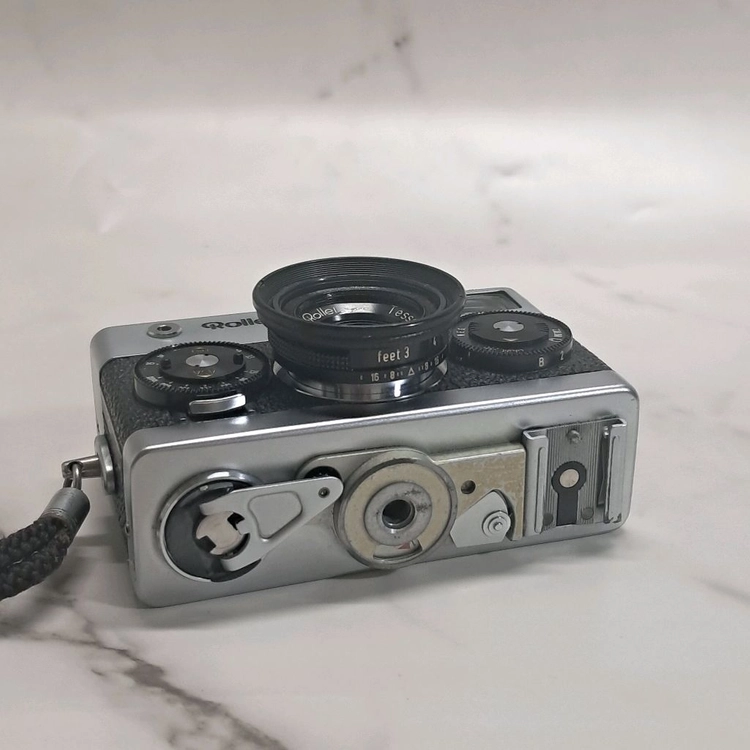 Rollei 롤라이 35 필름 카메라 실버 이미지