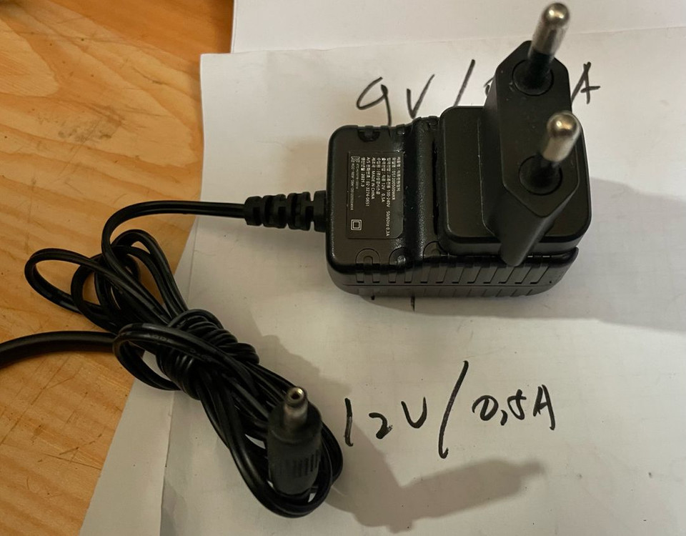 12v 아답터 어댑터 사진 자료 확대후 선택하시고 가격 조정 가능합니다. 이미지