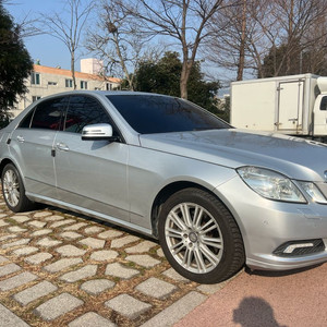 벤츠E300 휘발유 판매 이미지