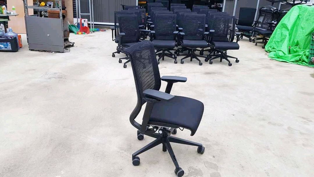 <명품> Steelcase (스틸케이스)think(씽크)의자 이미지