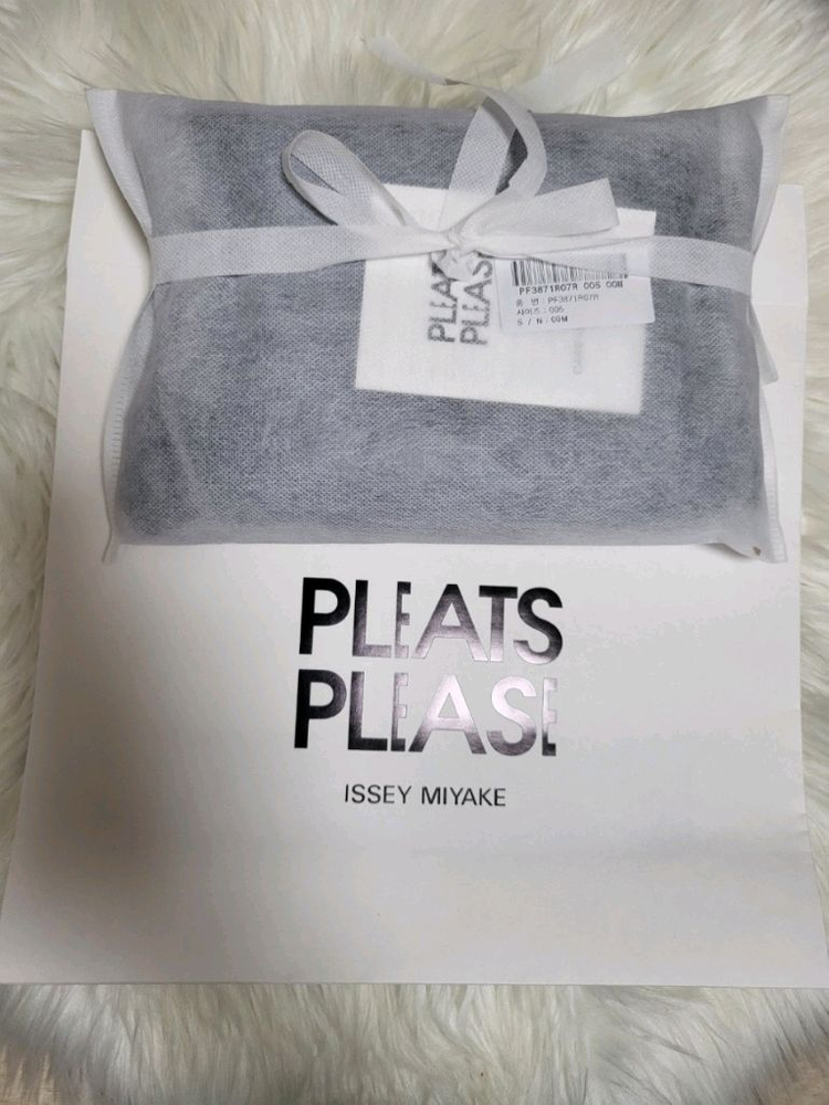 이세이미야케 플리츠플리즈 원피스 8월 메리 원피스 다크네이비 5사이즈 이미지