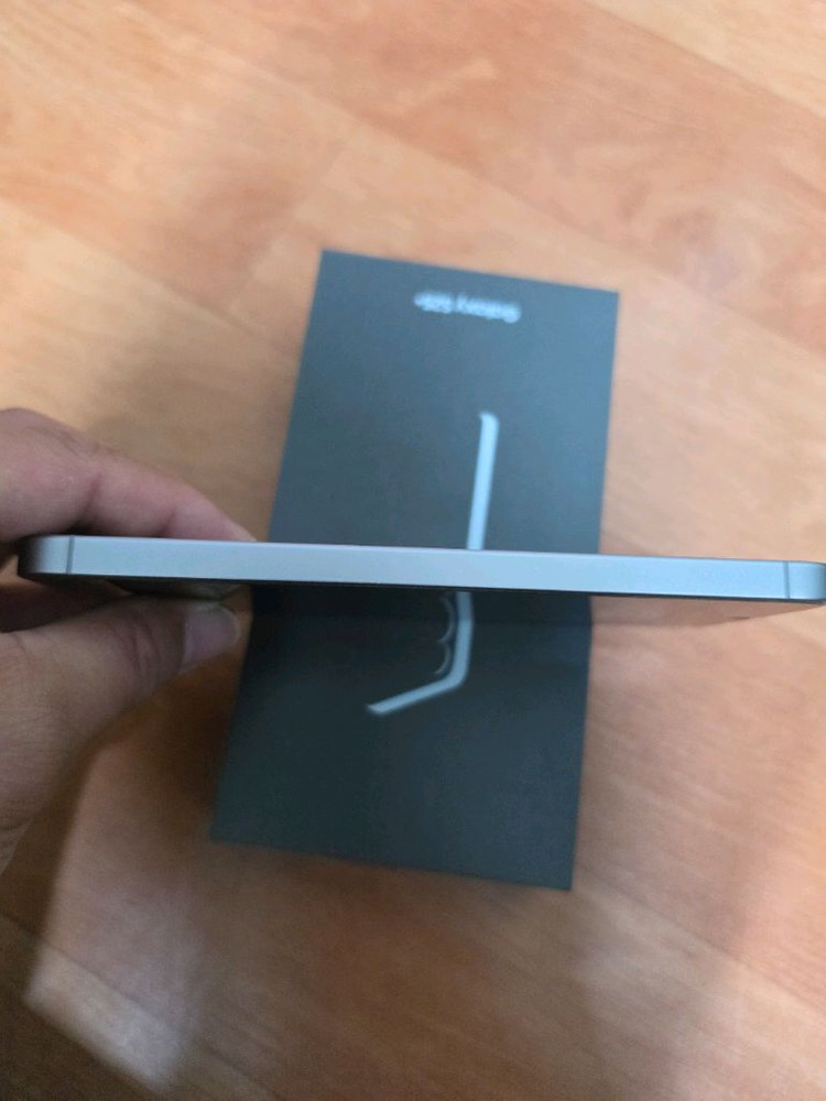 갤럭시s25플러스 실버 256GB 이미지