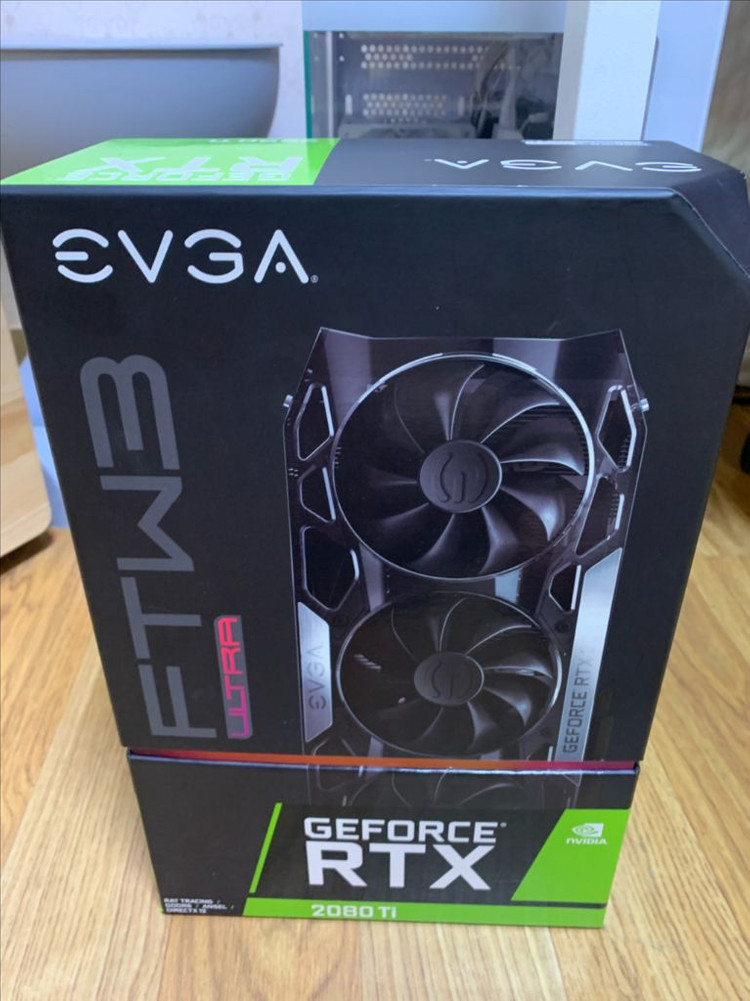 RTX 2080 Ti 그래픽카드 이미지