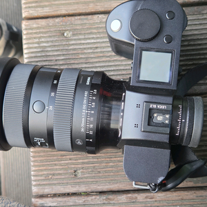 (이번주만 가격인하)라이카 SL2 + 시그마 아트 24-70 DGDN II F2.8렌즈 판매