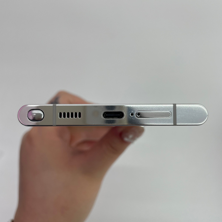 갤럭시S22울트라 화이트 256GB 04110 울산중고폰 이미지
